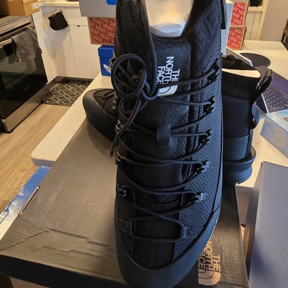 NEW The North Face Glenclyffe Zip Hi NF0A817A Black Men's Size 13 Boot Boots NEW - Picture 2 of 14